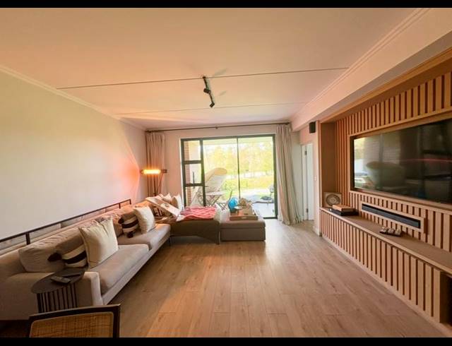 3 BEDROOM APARTMENT FOR SALE IN SANDRINGHAM